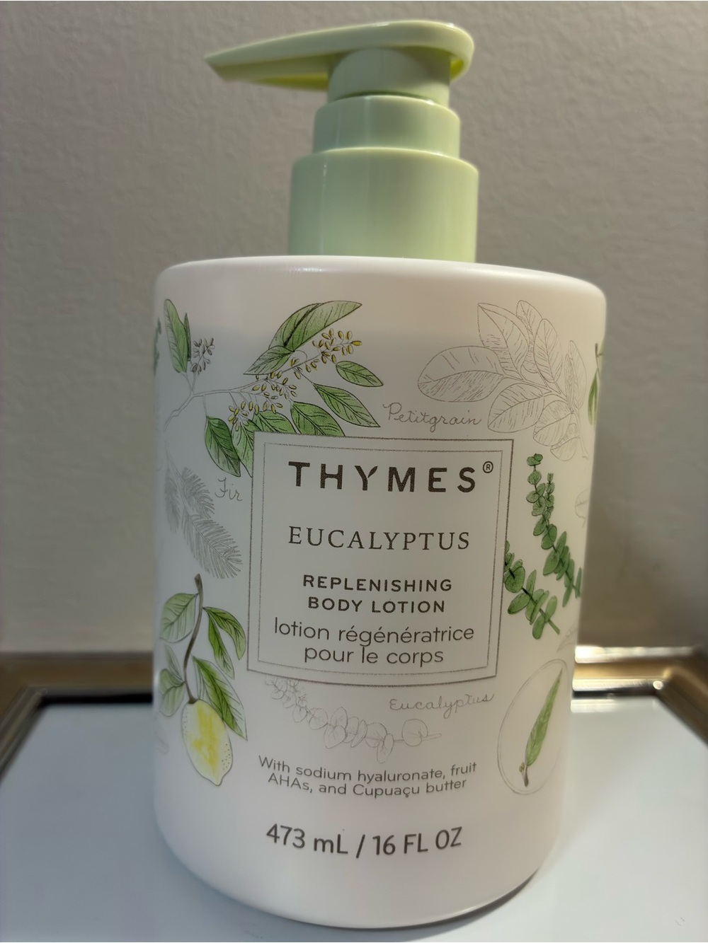 Eucalyptus Replenishing Body Lotion - Light Green 16 fl oz - Picture 4 of 8